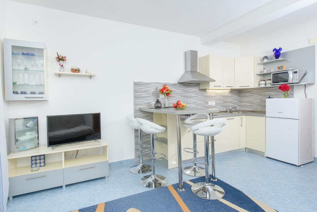 Apartments Patricia 特罗吉尔 外观 照片